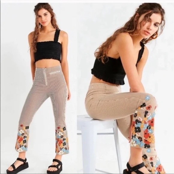 Urban Outfitters Pants - BDG Urban Outfitters Mustard Striped High Rise Kick Crop Floral Pants Womens 27